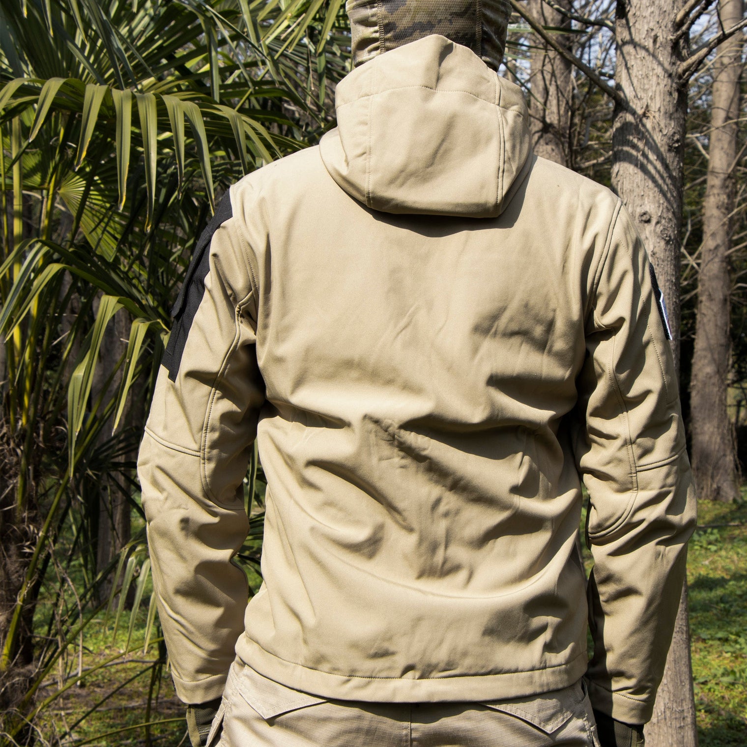 Men’s 5-in-1 Softshell Water-Resistant Tactical Outdoor Jacket