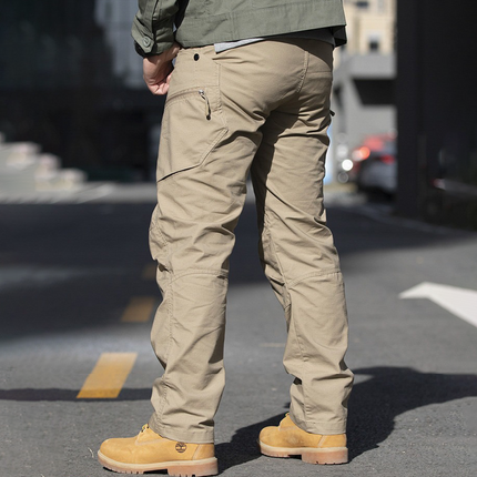 Remain dry while conquering every challenge with our Men's Urban Waterproof Ripstop Tactical Pants. These pants seamlessly combine style with exceptional waterproof protection, making them ideal for both urban exploration and outdoor adventures.